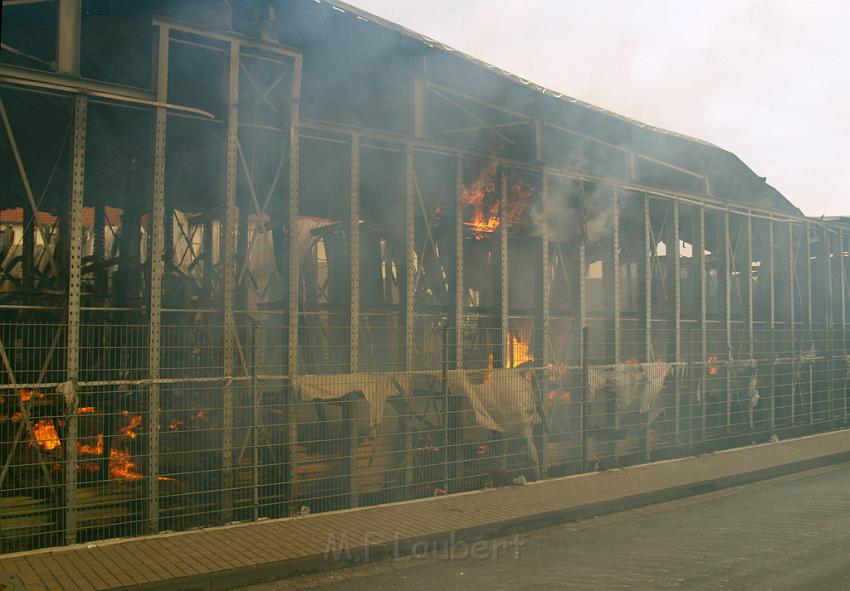 Grossbrand Holzlager Siegburg Industriestr P195.JPG